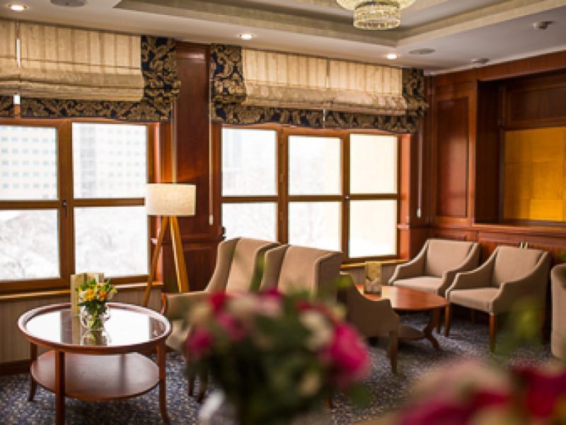 Ramada By Wyndham Almaty Hotel Екстериор снимка